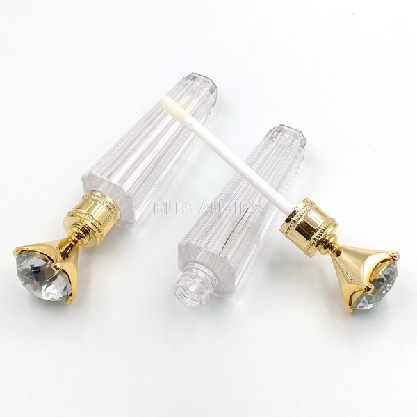 500pcs ale 2.5ml clear lip gloss packaging luxury diamond cap lip gloss tube empty tubes refillable containers
500pcs ale 2.5ml clear lip gloss packaging luxury diamond cap lip gloss tube empty tubes refillable containers