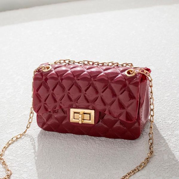 new women's bag solid lock small square bag single shoulder messenger bag chain small bags good quality
new women's bag solid lock small square bag single shoulder messenger bag chain small bags good quality