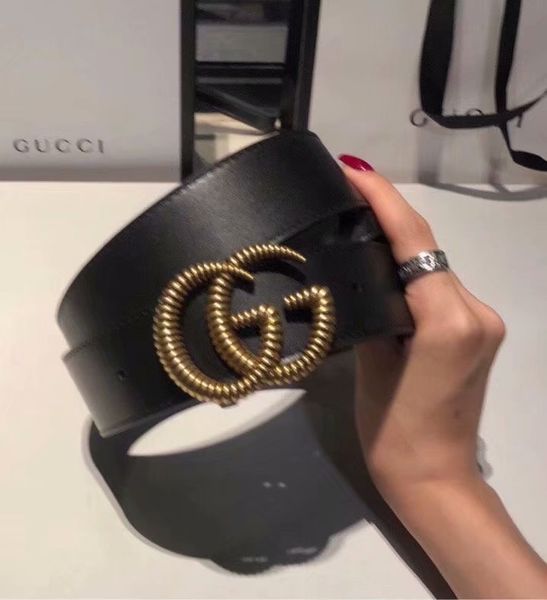 2020 designer belts for mens belts designer belt snake luxury belt leather business belts women big gold buckle with box n5, Black;brown
2020 designer belts for mens belts designer belt snake luxury belt leather business belts women big gold buckle with box n5, Black;brown