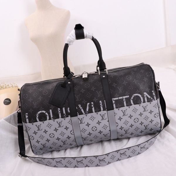 2019 new letter logo canvas leather men duffel bag fashion style big size women handbag free shipping M43412
2019 new letter logo canvas leather men duffel bag fashion style big size women handbag free shipping M43412