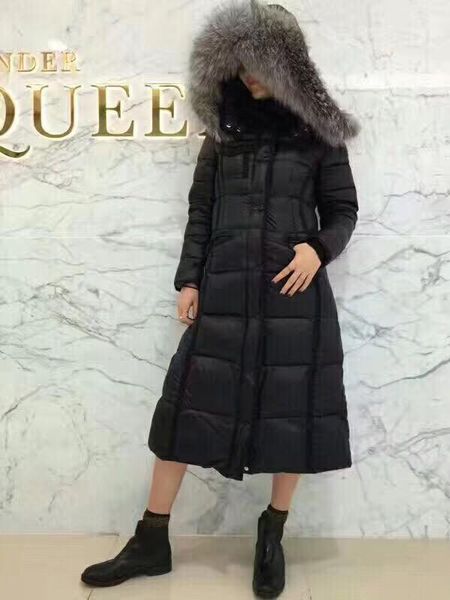 2020 new women winter jacket ladies real fox fur collar duck down inside warm coat long coat, Black
2020 new women winter jacket ladies real fox fur collar duck down inside warm coat long coat, Black