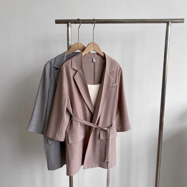 women's suits & blazers 2021 summer elegant women thin blazer 3/4 sleeve turn down collar blue coat linen casaco feminino for, White;black
women's suits & blazers 2021 summer elegant women thin blazer 3/4 sleeve turn down collar blue coat linen casaco feminino for, White;black