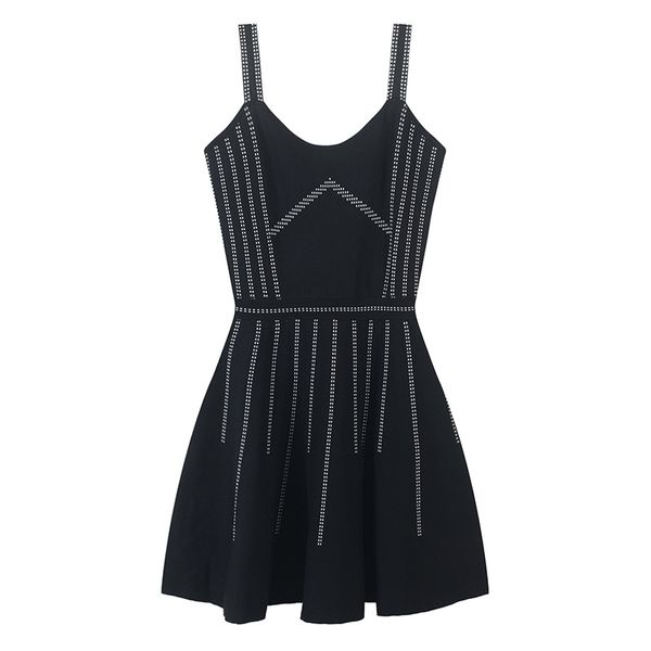 2019 spring brand same style dress kint black red flora print a line sleeveless empire fashion women clothes yl
2019 spring brand same style dress kint black red flora print a line sleeveless empire fashion women clothes yl