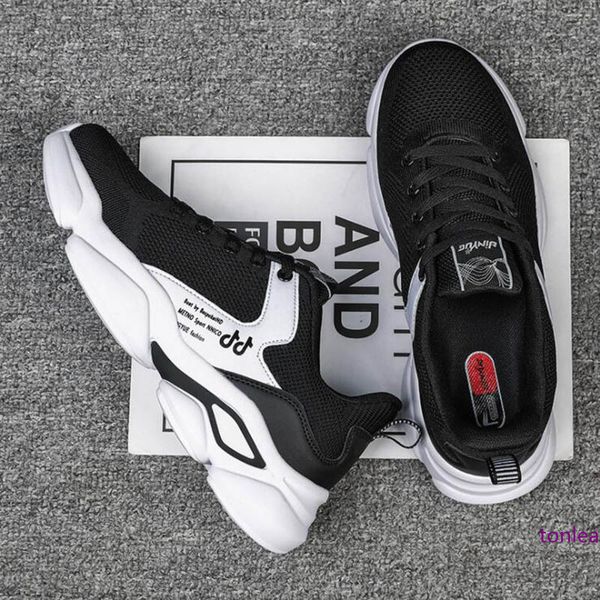 men running shoes beige black split fashion men trainer breathable beige multi outdoor sport sneaker size 40-44
men running shoes beige black split fashion men trainer breathable beige multi outdoor sport sneaker size 40-44