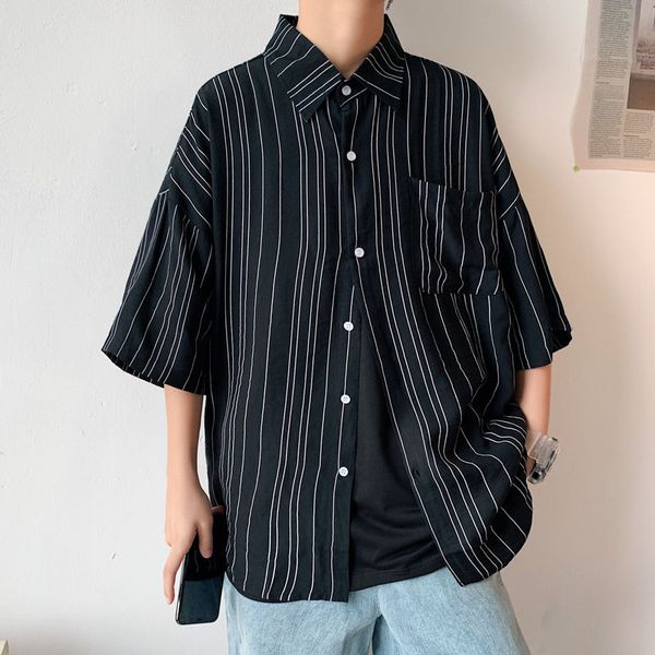 2020 summer new youth popular men's vertical stripes loose and light five-point sleeve shirt fashion casual wild shirt s-2xl, White;black
2020 summer new youth popular men's vertical stripes loose and light five-point sleeve shirt fashion casual wild shirt s-2xl, White;black