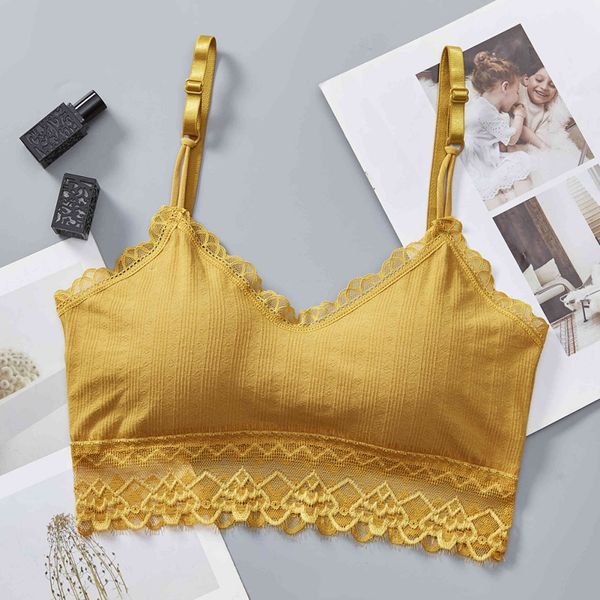 stretch-threaded sports bra lace stitching beautiful camisole without steel ring vest gathered anti-light-out bra, Red;black
stretch-threaded sports bra lace stitching beautiful camisole without steel ring vest gathered anti-light-out bra, Red;black