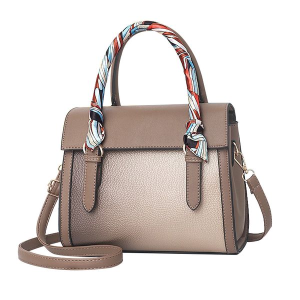 leather bags for women 2020 luxury high capacity shoulder bag women with scarf summer tote handbag for lady fashion sac main
leather bags for women 2020 luxury high capacity shoulder bag women with scarf summer tote handbag for lady fashion sac main