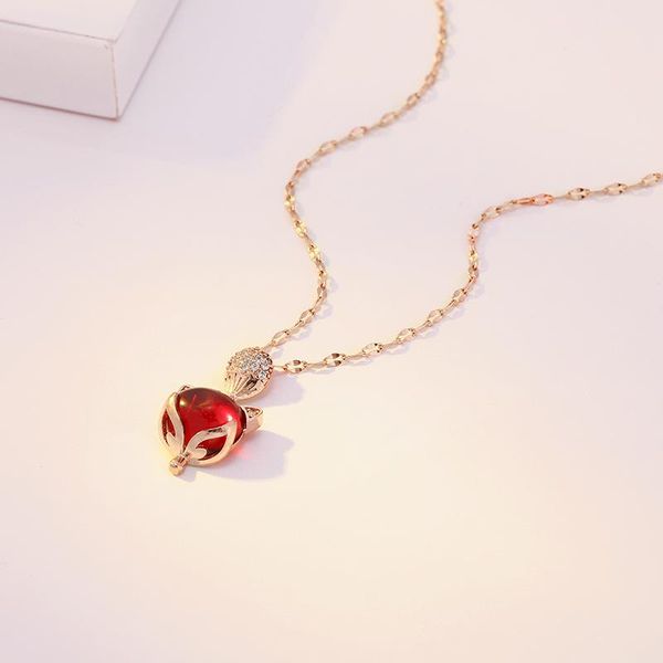 2020 designer new necklace diamond rose gold small fresh and cute clavicle chain selling jewelry, Silver
2020 designer new necklace diamond rose gold small fresh and cute clavicle chain selling jewelry, Silver