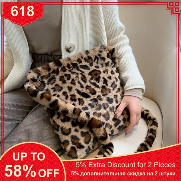 leopard women bags designers 2020 fashion wallet ladies mesh bag bolsa femme suede shoulder handbag ladies tote bag clutch
leopard women bags designers 2020 fashion wallet ladies mesh bag bolsa femme suede shoulder handbag ladies tote bag clutch