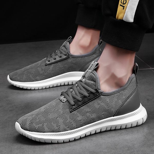 professional men running shoes breathable mesh sneakers male lightweight anti-skid outdoor sport shoes jogging trainers walking
professional men running shoes breathable mesh sneakers male lightweight anti-skid outdoor sport shoes jogging trainers walking