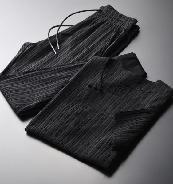 summer men (t-shirts+pants) luxury chinese style button short sleeve mens plus size 4xl stripe slim man sets, Gray
summer men (t-shirts+pants) luxury chinese style button short sleeve mens plus size 4xl stripe slim man sets, Gray