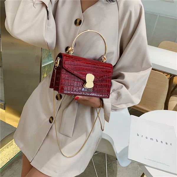 камень шаблон кожа pu crossbody сумки для женщин 2020 mini плечо сумка с металлической ручкой lady travel totes
камень шаблон кожа pu crossbody сумки для женщин 2020 mini плечо сумка с металлической ручкой lady travel totes