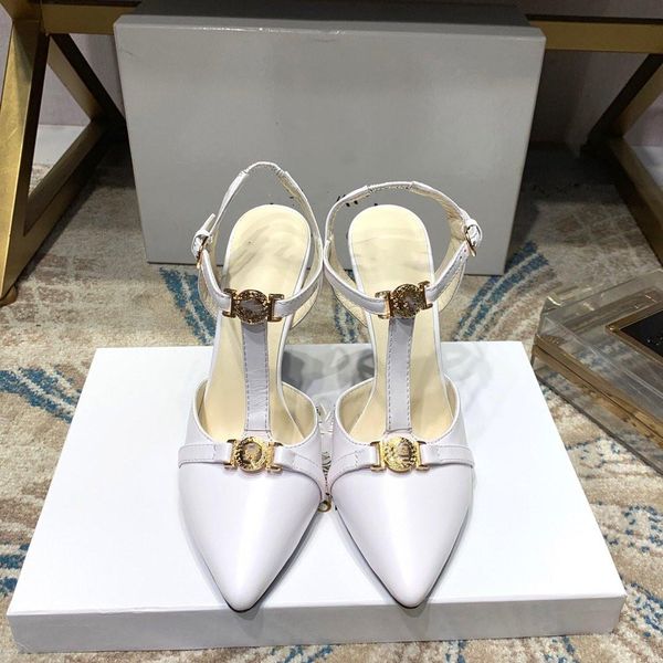 the latest designer in 2020 uses virtus mules women's high-heeled shoes to create stylish, comfortable, breathable and stable leather, Black
the latest designer in 2020 uses virtus mules women's high-heeled shoes to create stylish, comfortable, breathable and stable leather, Black