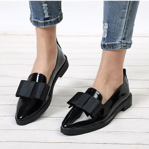 women's spring shoes, bow slippers, women's low heel patent leather shoes, pointed toe platform shoes, Black 
women's spring shoes, bow slippers, women's low heel patent leather shoes, pointed toe platform shoes, Black