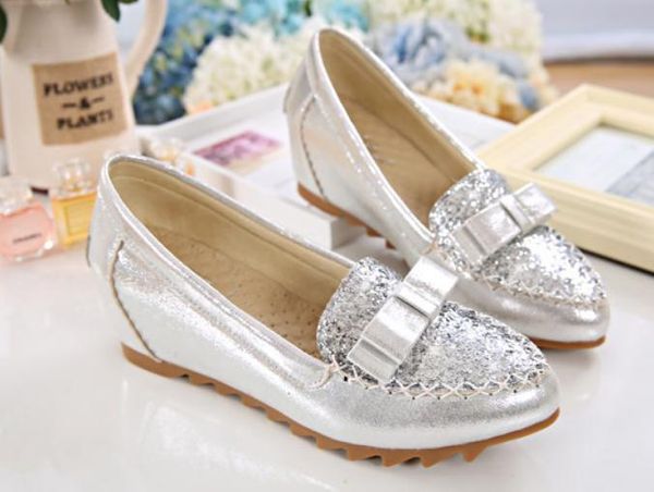 2019 women's shoes in spring and autumn with new style slope heel pointed end sequined cloth@2116, Black
2019 women's shoes in spring and autumn with new style slope heel pointed end sequined cloth@2116, Black