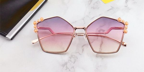 2020 alloy sunglasses women/men brand designer luxury glasses lady round sun glasses street beat classic small frame sunglasses women/men br, White;black
2020 alloy sunglasses women/men brand designer luxury glasses lady round sun glasses street beat classic small frame sunglasses women/men br, White;black