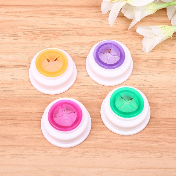 suckers 2pcs storage rack clips towel clips bathroom storage hand cloth zipper clip suction coat self-adhesive hooks sucker
suckers 2pcs storage rack clips towel clips bathroom storage hand cloth zipper clip suction coat self-adhesive hooks sucker