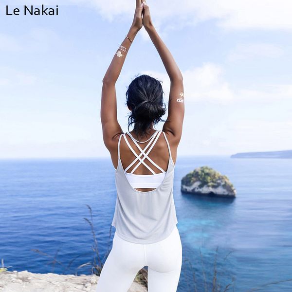 le nakai open back women yoga backless workout gym sleeveless yoga shirts quick dry sport t shirt fitness gym tank, White;red
le nakai open back women yoga backless workout gym sleeveless yoga shirts quick dry sport t shirt fitness gym tank, White;red