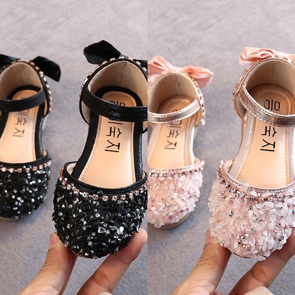 2020 rhinestone soft bottom girls sandals children children's ' sandals princess children's shoes girls' leather shoes f, Black;red
2020 rhinestone soft bottom girls sandals children children's ' sandals princess children's shoes girls' leather shoes f, Black;red