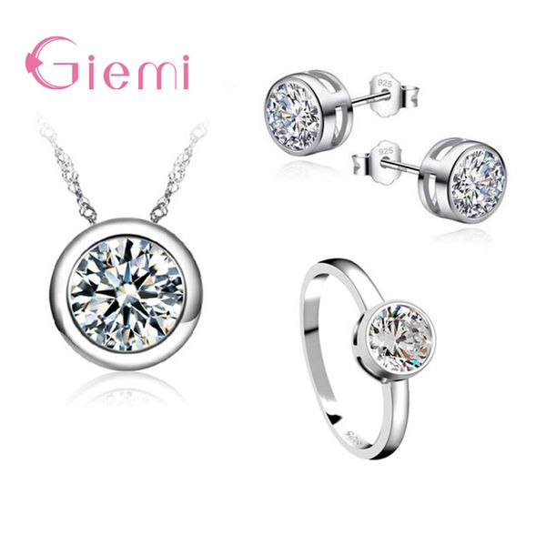 wholesale 3pcs simple high-end women wedding 925 sterling silver jewelry sets dazzling clear cz necklace/earring/rings
wholesale 3pcs simple high-end women wedding 925 sterling silver jewelry sets dazzling clear cz necklace/earring/rings