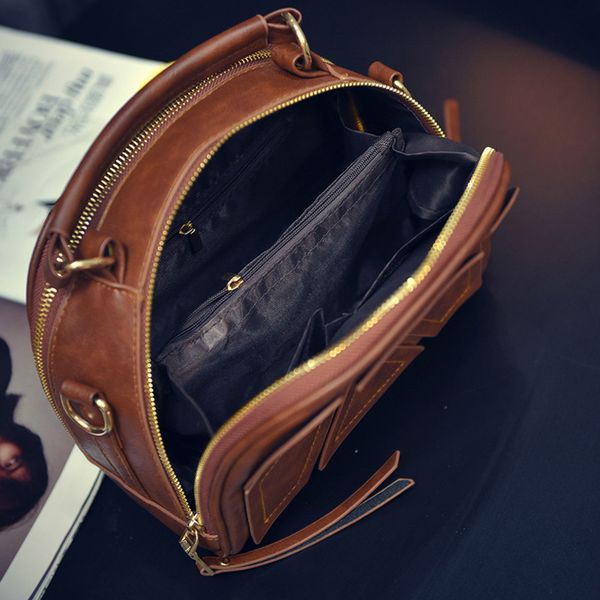 selling 1 pcs women shoulder crossbody bag pu zipper vintage for travel money mobile phone -b5
selling 1 pcs women shoulder crossbody bag pu zipper vintage for travel money mobile phone -b5
