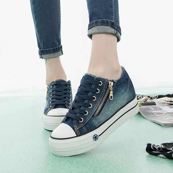 new height increased canvas shoes fashion leisure women platform flat shoes female denim casual shoes jeans blue sneakers, Black;white
new height increased canvas shoes fashion leisure women platform flat shoes female denim casual shoes jeans blue sneakers, Black;white