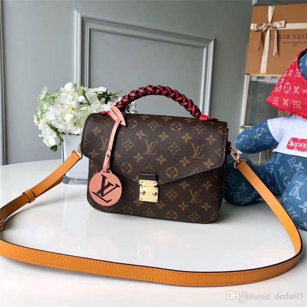 Women Chain Shoulder Bag Designer Messenger Bags Clutch Wallet Brand Evening Bag Cosmetic Bag Tote Handbags Purse Travel Bags
Women Chain Shoulder Bag Designer Messenger Bags Clutch Wallet Brand Evening Bag Cosmetic Bag Tote Handbags Purse Travel Bags