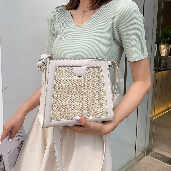 litthing 2019 new flap women's style tote summer woven chain bag mini messenger shoulder bag pu soft clutch crossbody canta
litthing 2019 new flap women's style tote summer woven chain bag mini messenger shoulder bag pu soft clutch crossbody canta