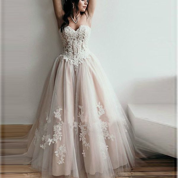 2020 elegant sweetheart lace applique wedding dresses corset back formal bridal gowns champagne tulle bridal gowns, White
2020 elegant sweetheart lace applique wedding dresses corset back formal bridal gowns champagne tulle bridal gowns, White