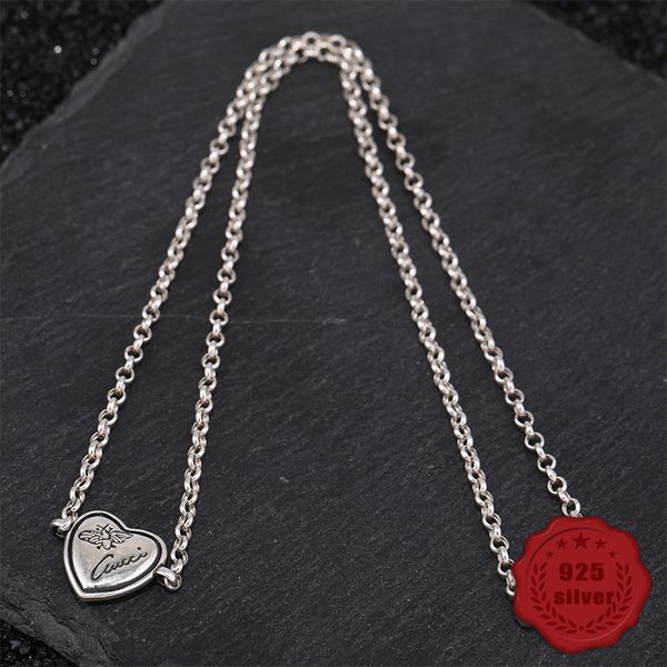 925 sterling silver pendant personality fashion temperament wild heart-shaped bee tide section tag birthday gift sale
925 sterling silver pendant personality fashion temperament wild heart-shaped bee tide section tag birthday gift sale