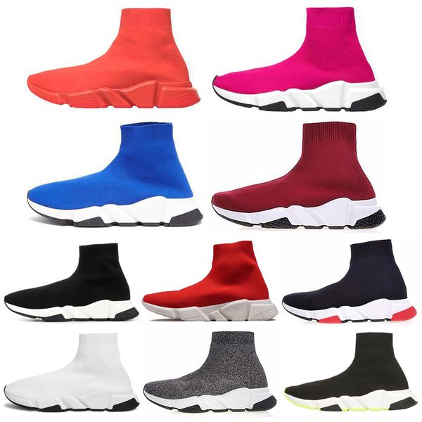 Mens Speed Trainers Triple black white runners Shoes Glitter Red Flat Luxury Fashion Socks Boot Designer Men Women Sneakers
Mens Speed Trainers Triple black white runners Shoes Glitter Red Flat Luxury Fashion Socks Boot Designer Men Women Sneakers