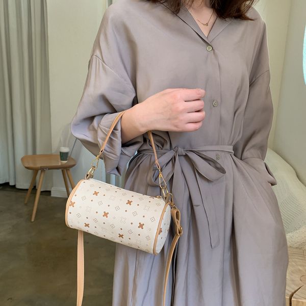 vintage pattern handbag women bags fashion mini shoulder bag ladies totes bag fashion crossbody pack women leather purses 
vintage pattern handbag women bags fashion mini shoulder bag ladies totes bag fashion crossbody pack women leather purses