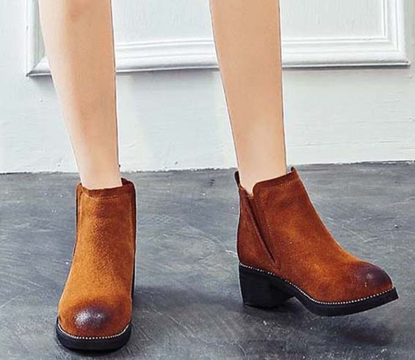 fashion designer women shoe mid boot superstar new retros thick heel boots womens shoes sox boots with box bn65, Black
fashion designer women shoe mid boot superstar new retros thick heel boots womens shoes sox boots with box bn65, Black