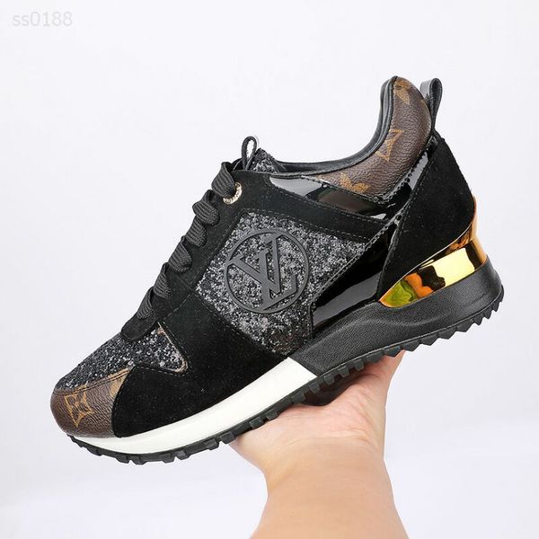 trend european and american autumn and winter stitching high-grade suede sports men's shoes lace up comfortable women's shoes, Black
trend european and american autumn and winter stitching high-grade suede sports men's shoes lace up comfortable women's shoes, Black