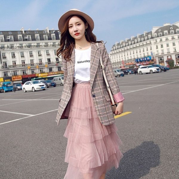 suit jacket women 2020 new korean version flip-sleeves casual blazer chic popular grid coat spring autumn blazers and jackets, White;black
suit jacket women 2020 new korean version flip-sleeves casual blazer chic popular grid coat spring autumn blazers and jackets, White;black