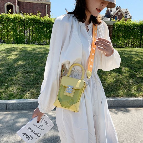 2020 new shoulder bag women's small fresh transparent fashion multifunctional mini crossbody bag ladies
2020 new shoulder bag women's small fresh transparent fashion multifunctional mini crossbody bag ladies