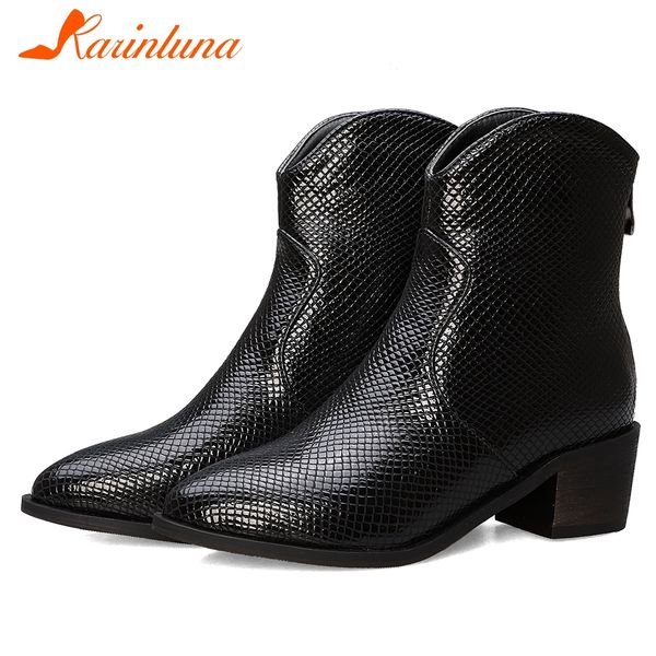 karin new fashion fretwork western booties ladies large size 32-43 black ankle boots women winter chunky heels shoes woman
karin new fashion fretwork western booties ladies large size 32-43 black ankle boots women winter chunky heels shoes woman