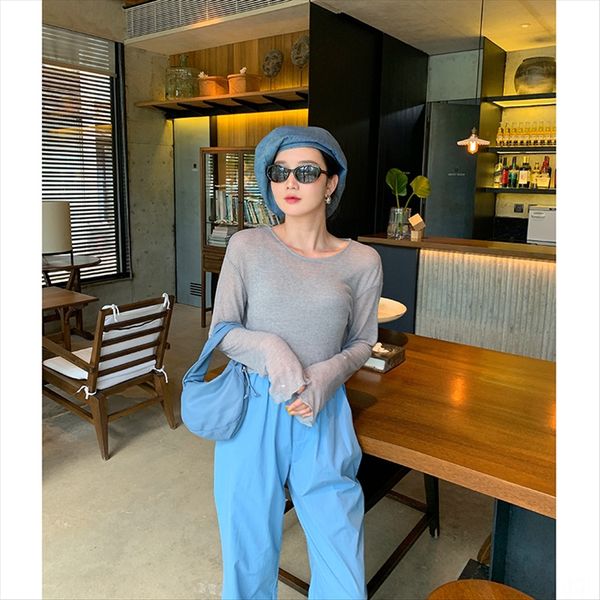 oni2020 solid color pullover long sleeve round collar sunscreen shirt thin slim versatile female, White
oni2020 solid color pullover long sleeve round collar sunscreen shirt thin slim versatile female, White