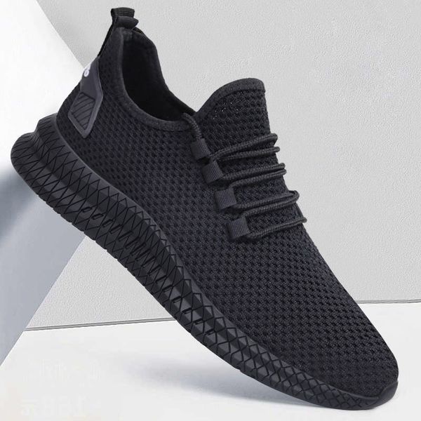 new style spring and summer woven men's shoes punched sheet shoes soft bottom casual sports shoe men's
new style spring and summer woven men's shoes punched sheet shoes soft bottom casual sports shoe men's
