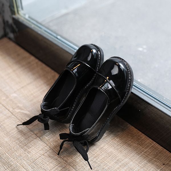 girls' leather shoes 2020 summer students' black performance shoes fashion girl' princess soft bottom dancing d466, Black;grey
girls' leather shoes 2020 summer students' black performance shoes fashion girl' princess soft bottom dancing d466, Black;grey