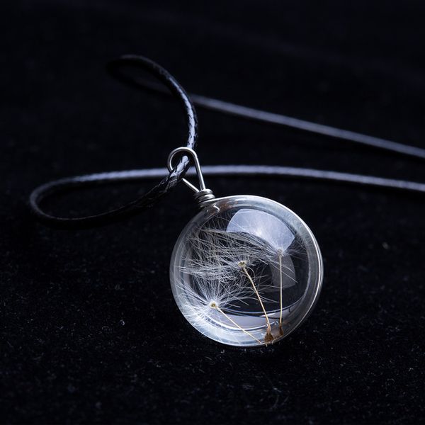 2020 new crystal glass ball dandelion necklace long strip leather chain pendant necklaces for women jewelry gift
2020 new crystal glass ball dandelion necklace long strip leather chain pendant necklaces for women jewelry gift