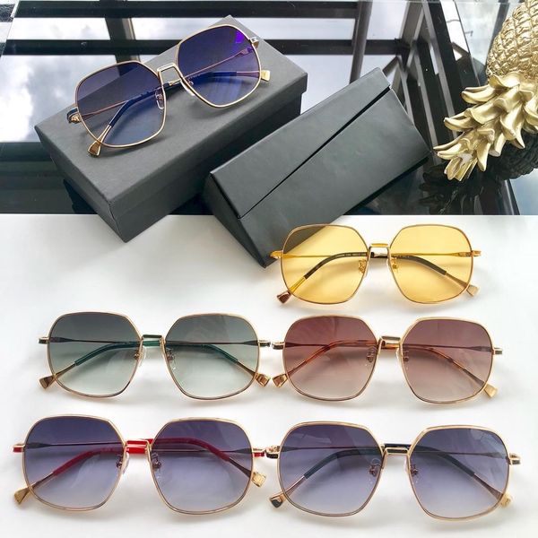 wholesale new designer sunglasses 8086 pilot frame simple popular style uv400 lens protection eyewear with original box, White;black
wholesale new designer sunglasses 8086 pilot frame simple popular style uv400 lens protection eyewear with original box, White;black