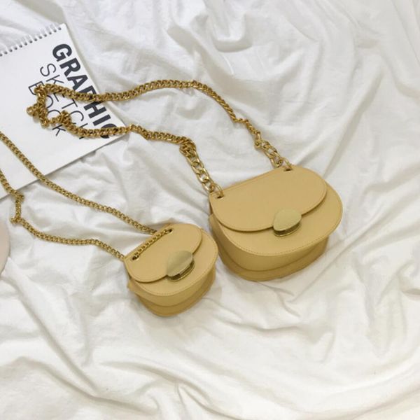 elegant female mini saddle bag 2019 new quality pu leather women's designer handbag lock chain shoulder messenger bag purses
elegant female mini saddle bag 2019 new quality pu leather women's designer handbag lock chain shoulder messenger bag purses