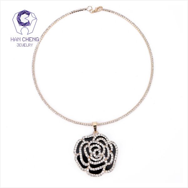 hancheng new fashion black gem rhinestone hollow flower pendant choker necklace women necklaces statement collar jewelry bijoux, Silver
hancheng new fashion black gem rhinestone hollow flower pendant choker necklace women necklaces statement collar jewelry bijoux, Silver