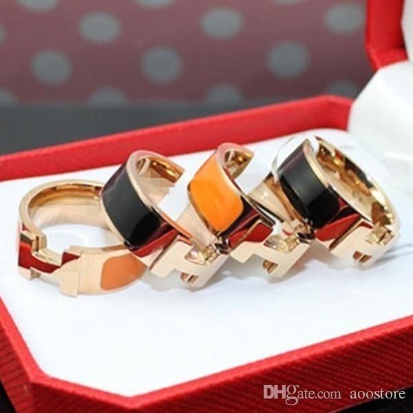 2020 classic jewelry wholesale h letter love wedding ring black and white color selection male and female couple h ring
2020 classic jewelry wholesale h letter love wedding ring black and white color selection male and female couple h ring