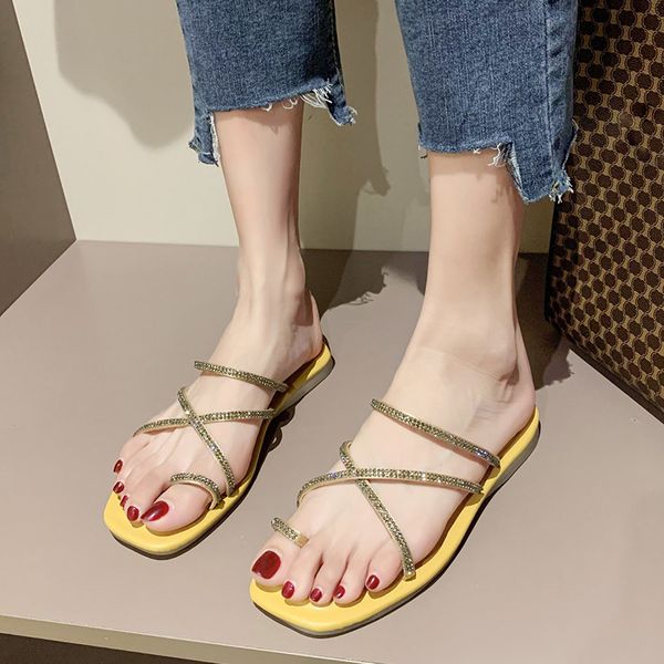 rimocy fashion crystal flat summer slippers women clip toe cross strap beach flip flops woman soft sole casual slides 2020, Black
rimocy fashion crystal flat summer slippers women clip toe cross strap beach flip flops woman soft sole casual slides 2020, Black