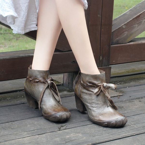 2019 handmade leather high heel shoes thick heel women's boots fashion women's ankle boots national style, Black
2019 handmade leather high heel shoes thick heel women's boots fashion women's ankle boots national style, Black