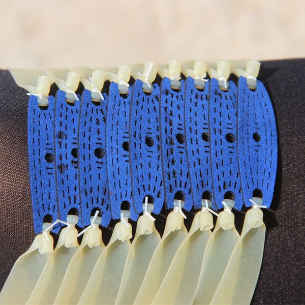 flat leather thick group strapped slingsplay worker wide thick hairband flat leather have rack spring grip antif
flat leather thick group strapped slingsplay worker wide thick hairband flat leather have rack spring grip antif