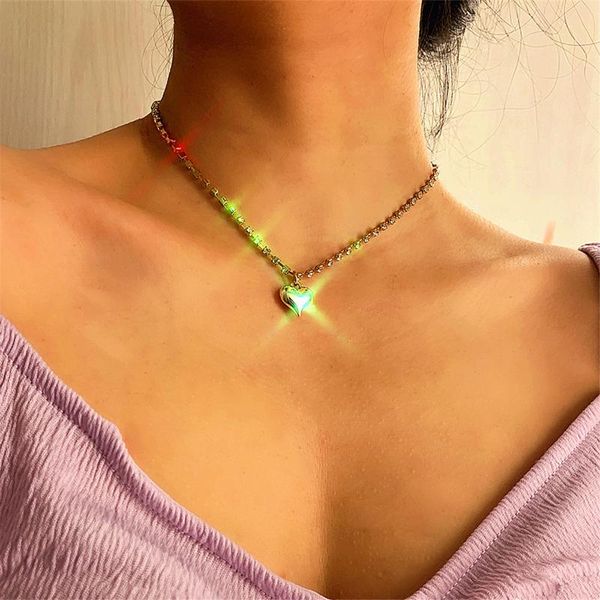 gothic shiny crystal chain lover heart pendant choker necklace women kpop small cute silver color necklaces couple jewelry gifts
gothic shiny crystal chain lover heart pendant choker necklace women kpop small cute silver color necklaces couple jewelry gifts