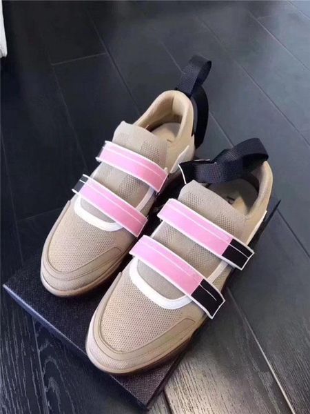2019 cloudbust sneaker luxury breathable men women shoes highest quality casual designer shoes size 36-45 model, Black
2019 cloudbust sneaker luxury breathable men women shoes highest quality casual designer shoes size 36-45 model, Black